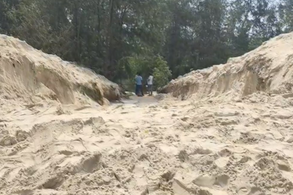 Sand Dunes Illegally Cut at Varca, Locals Fear Seawater Ingress into Fields
