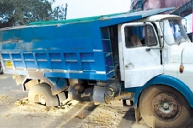 Sanguem-Curchorem road turns death trap amidst unending  digging for sewerage network