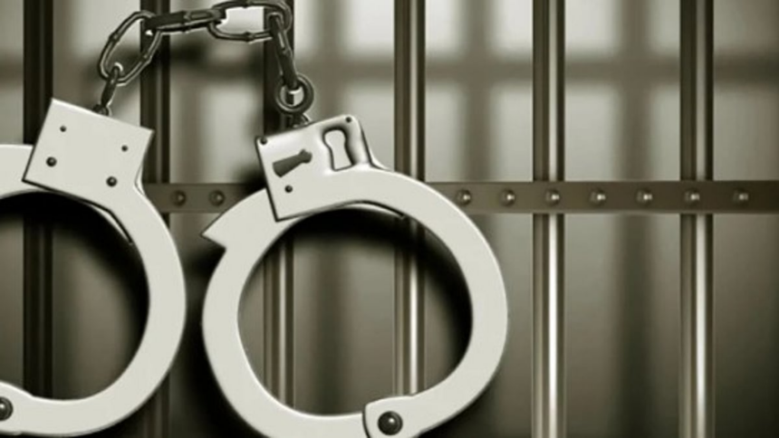 Sanguem High School Headmistress Booked for Slapping Class VI Student; CCTV Footage Goes Viral 1 Sanguem High School Headmistress Booked for Slapping Class VI Student; CCTV Footage Goes Viral
