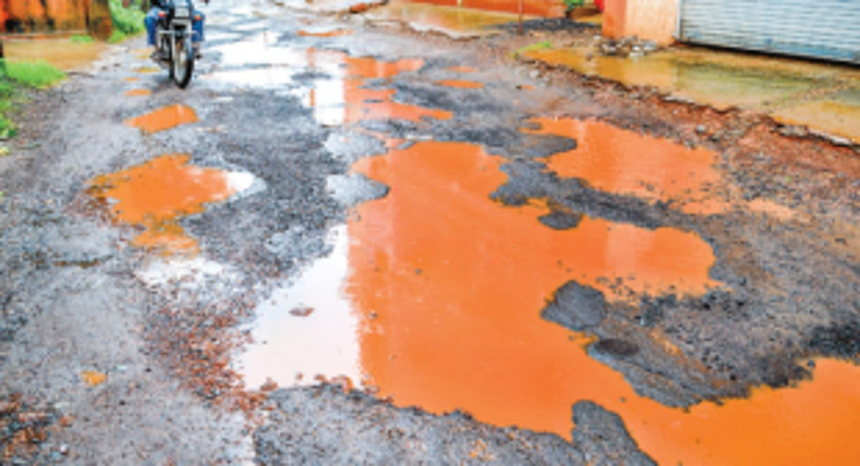 Sanguem Industrial Estate road in bad condition
