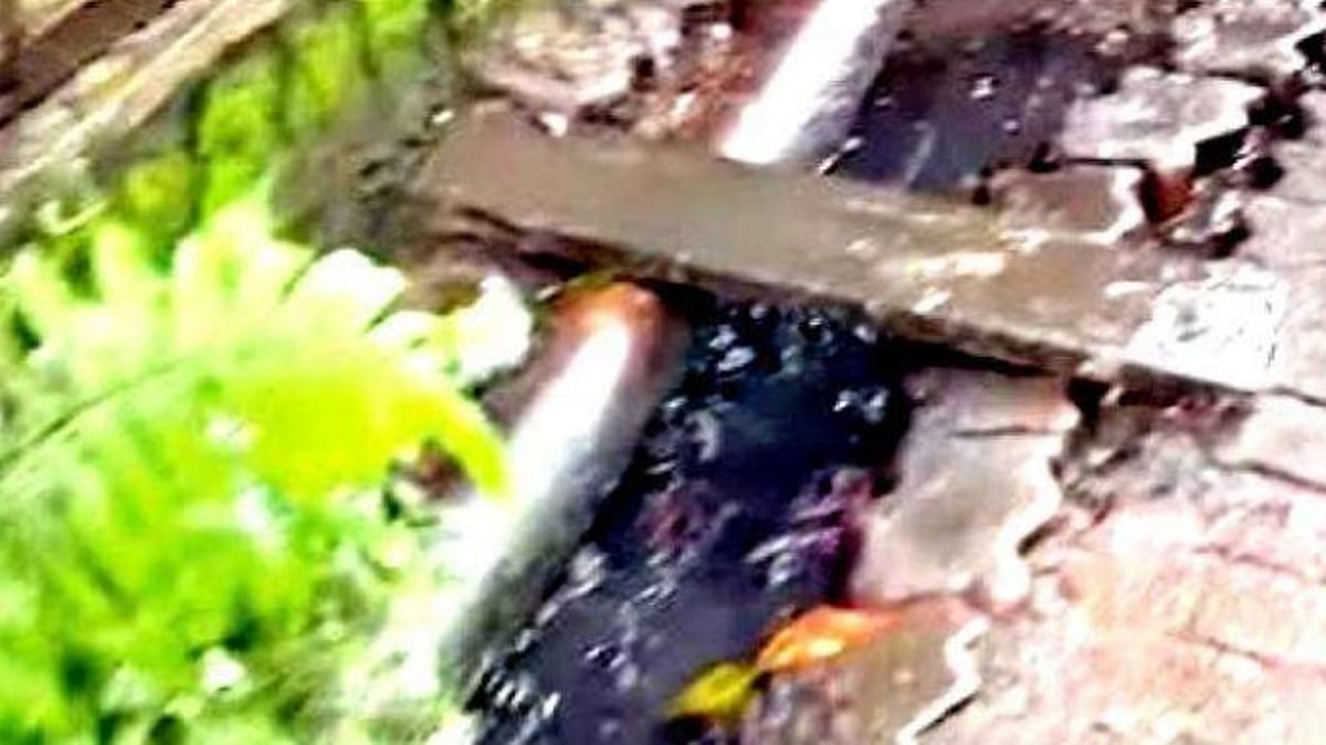 Sanguem Market in Filthy Disrepair: Overflowing Gutters, Stench, and Health Hazards Spark Public Outrage
