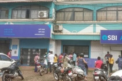 Sanguem SBI customers  put to hardship