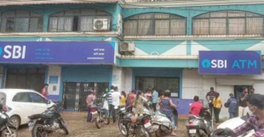 Sanguem SBI customers  put to hardship
