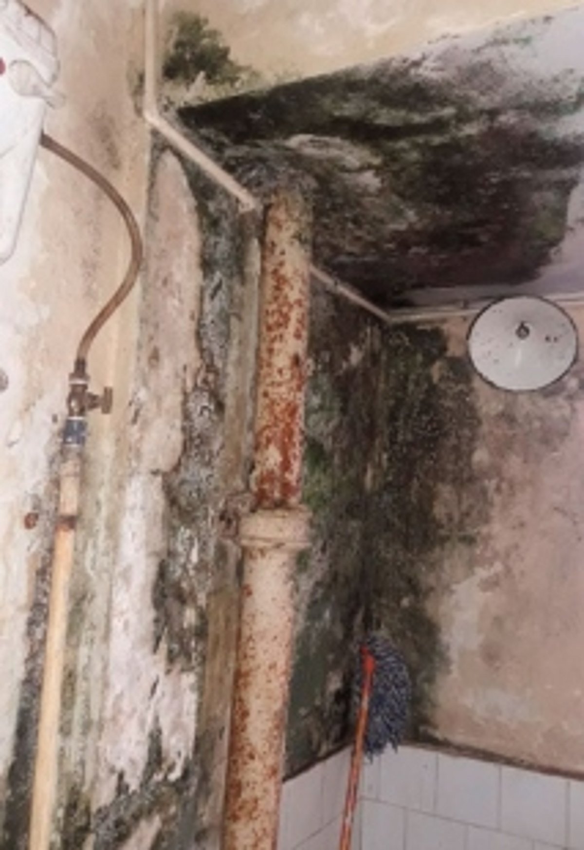 Sanguem WRD  office in total mess