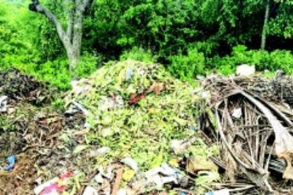 Sanguem civic body under fire for dumping waste near Tribal Centre