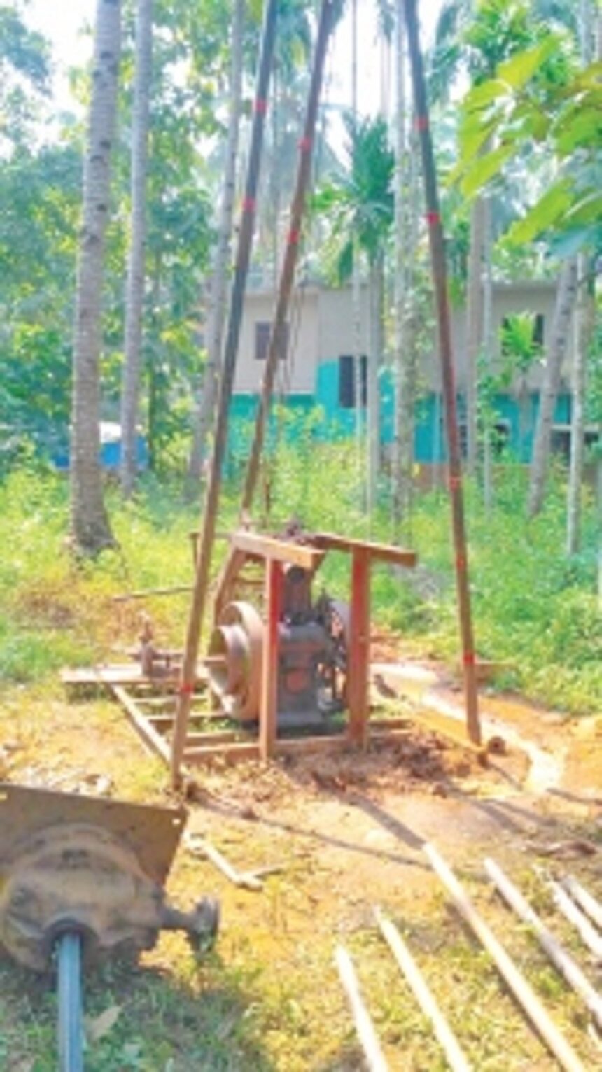 Sanguem residents oppose installation of mobile tower 1 Sanguem residents oppose installation of mobile tower