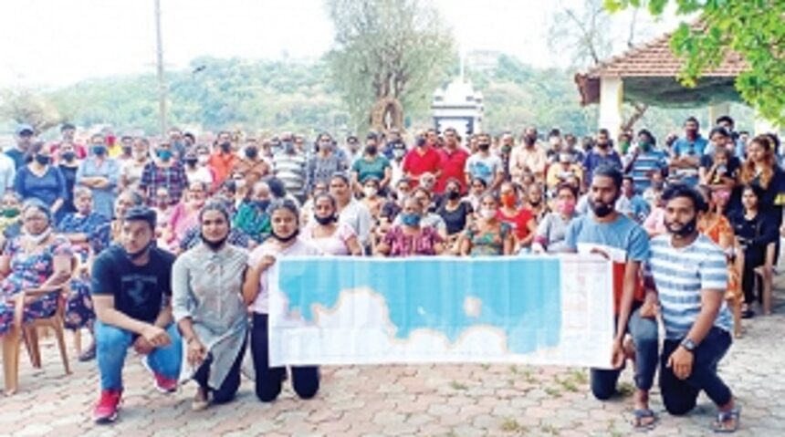 Sao Jacinto islanders feel marooned by CZMP-21