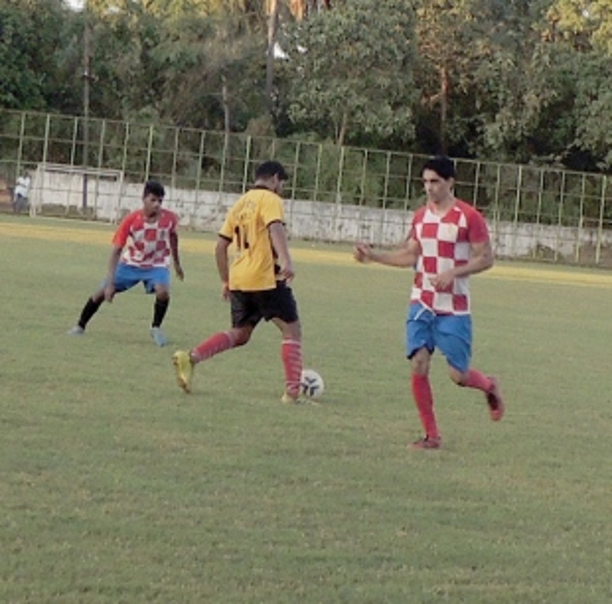 Sao Jose de Areal get the better of St Rock YC, enter final