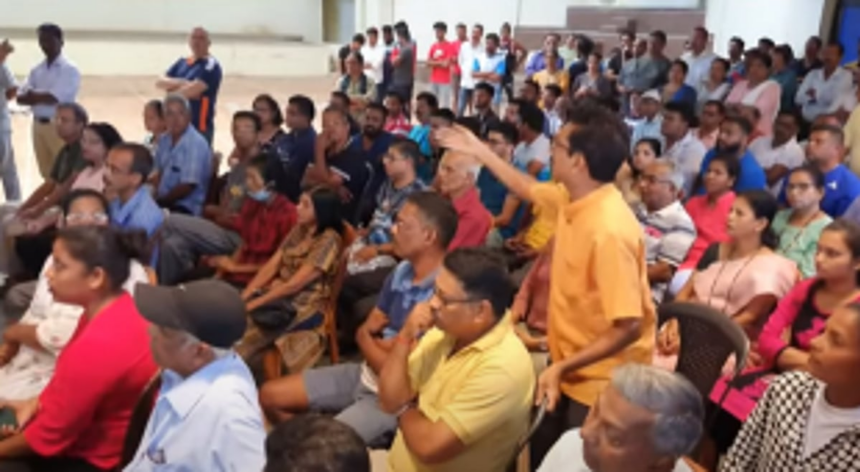 Sao Matias witnesses heated discussion