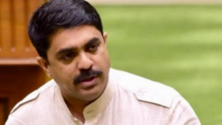 Sardesai Slams BJP Over Cabinet Reshuffle, Calls It ‘Congress-isation’ of Government 1 Sardesai Slams BJP Over Cabinet Reshuffle, Calls It ‘Congress-isation’ of Government