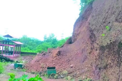 Sarpanch pledges retaining wall to prevent
landslides at Curti crematorium site