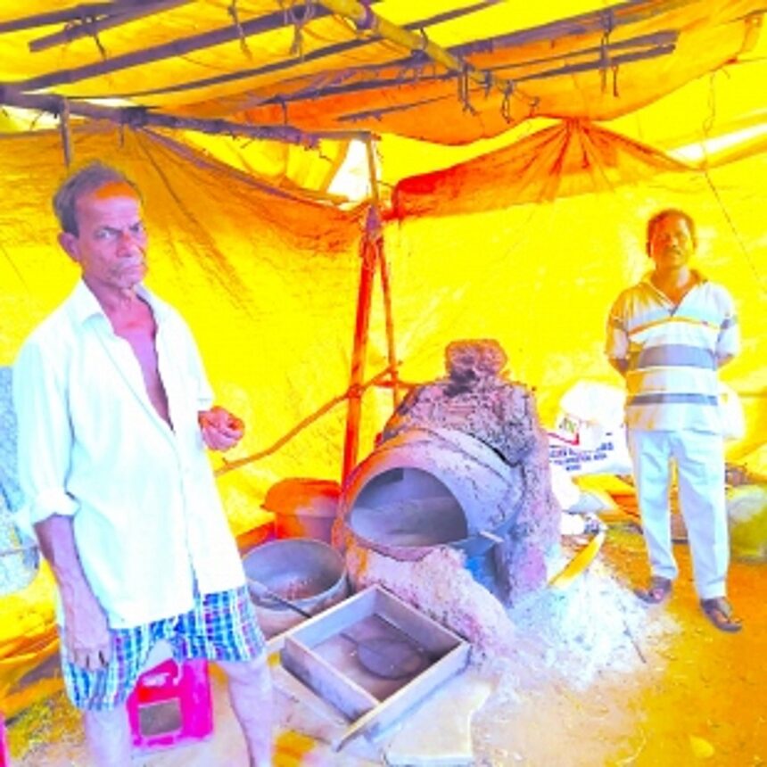 Savouring the past: Damodar Naik’s feast delights face an uncertain future 1 Savouring the past: Damodar Naik’s feast delights face an uncertain future