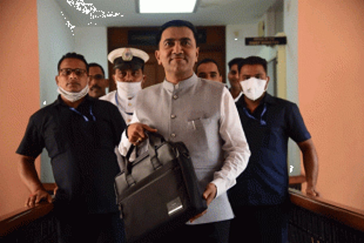 Sawant 2.0 budget has no new taxes