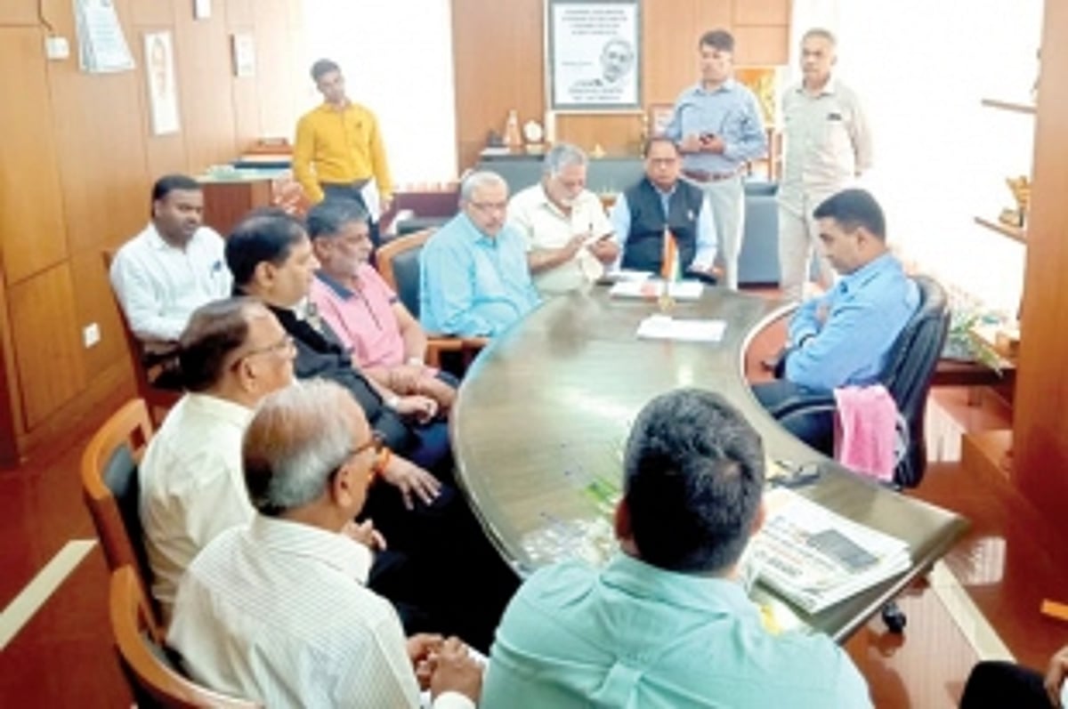 Sawant holds meeting with IOA officials to discuss National Games