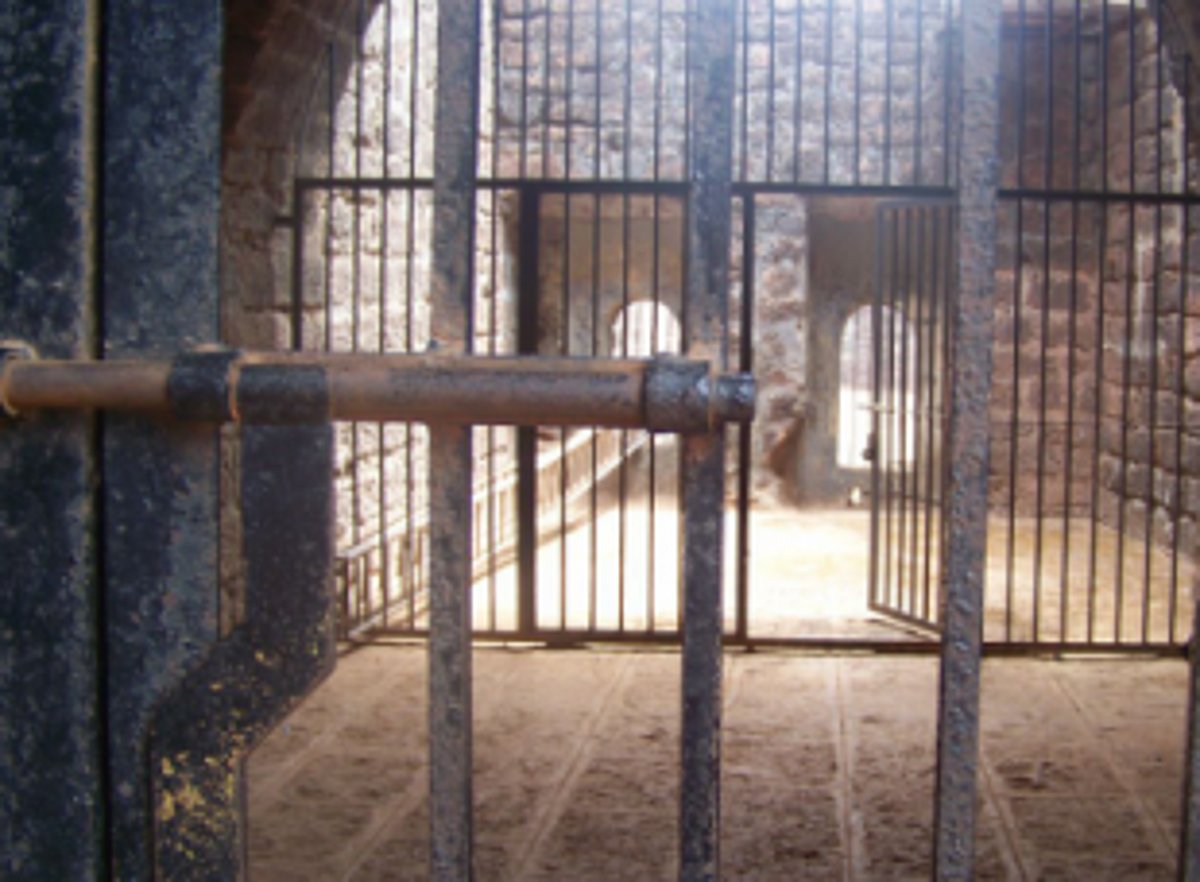 Scare of COVID-19 transmission in jail as quarantine rules flouted