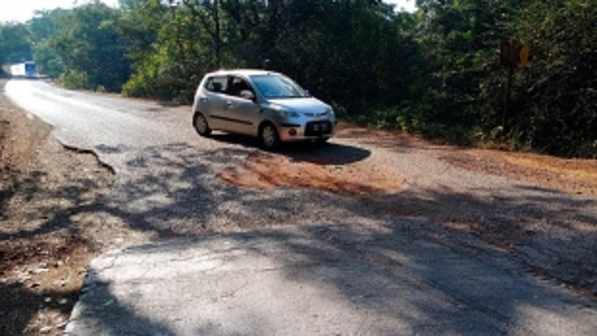 Scenic Chorla Ghat road turns into a death trap for commuters