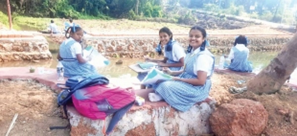 School students mark Science Day celebrations at renovated Sao Jose de Areal culvert