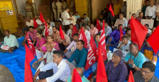 KTCL Drivers and Staff Stage Hunger Strike in Porvorim Over Pay and Work Demands 1 Screenshot 2025 09 30 115156