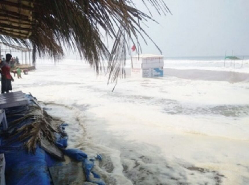 Sea water enters shacks on the Candolim-Calangute belt 1 Sea water enters shacks on the Candolim-Calangute belt