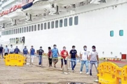 Seafarers reach MPT cruise terminal from Norwegian cruise liner