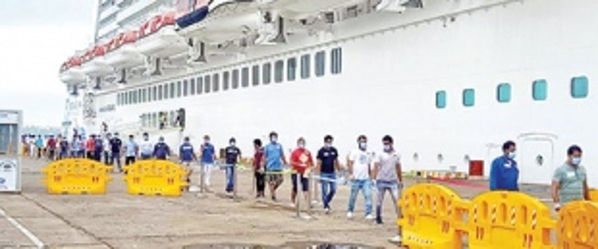Seafarers reach MPT cruise terminal from Norwegian cruise liner