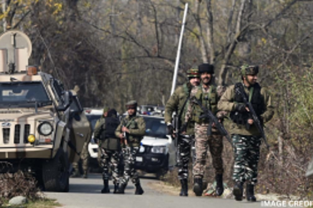 Security Forces Eliminate Newly Recruited Local LeT Terrorist in Pulwama Encounter
