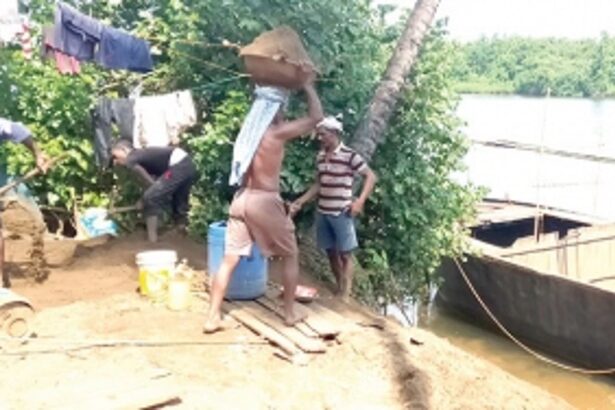 Seized sand dumped  into river at Bethki