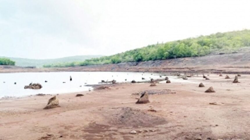 Selaulim evacuees plan to crash I-Day function with black flag protest