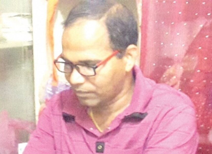 Self-taught tailor Sanjay Satoskar is Pernem’s go-to man for a perfect fit