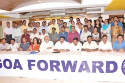 Senior BJP members join  Goa Forward Party in droves