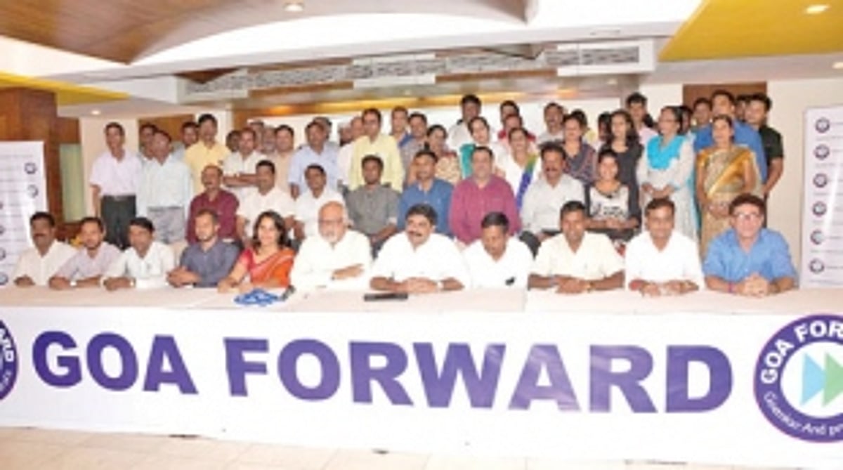 Senior BJP members join  Goa Forward Party in droves