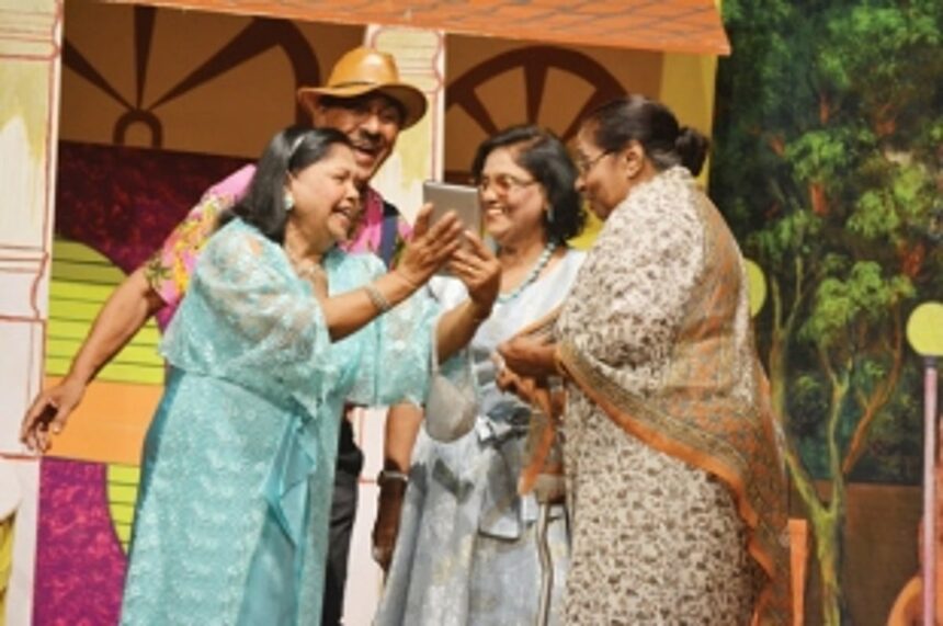 Senior tiatrists shine bright in this familial drama