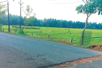 Seraulim-Betalbatim road needs immediate attention