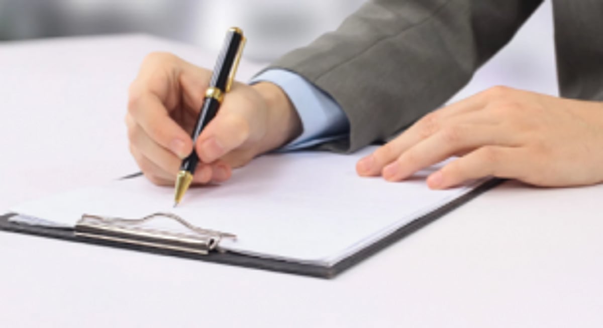 Seraulim VP urges Collector to take action against illegal vendors