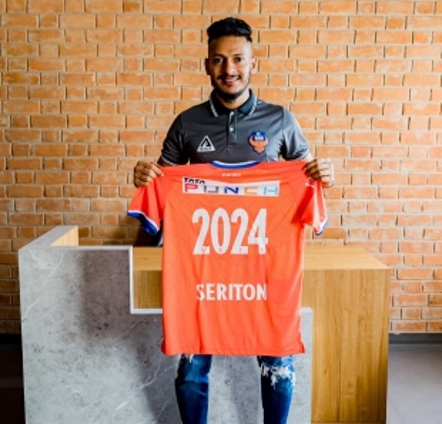 Seriton Fernandes has officially signed a new contract with FC Goa