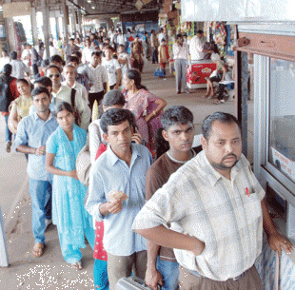 Serpentine queues, delays and poor conditions of buses a worry for KTC users