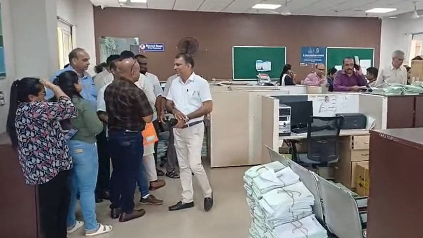 Server Glitch Disrupts Document Registrations at Margao Sub Registrar Office for 8 Days 1 Server Glitch Disrupts Document Registrations at Margao Sub Registrar Office for 8 Days