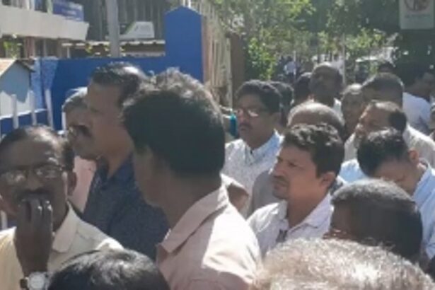 Sesa Workers Stage Protest at Sesa Ghor, Demanding Release of Provident Fund