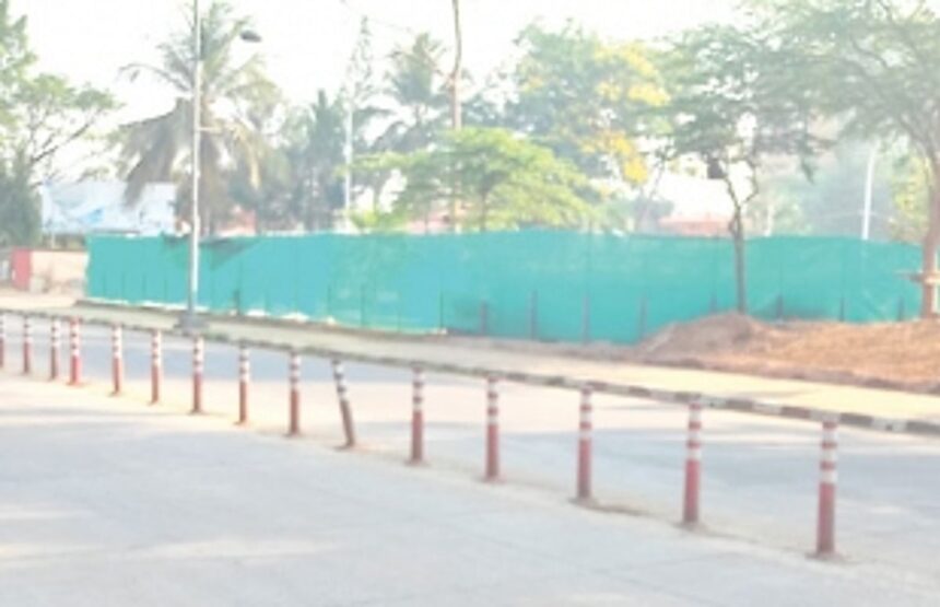 Set priorities to have footpaths over gardens