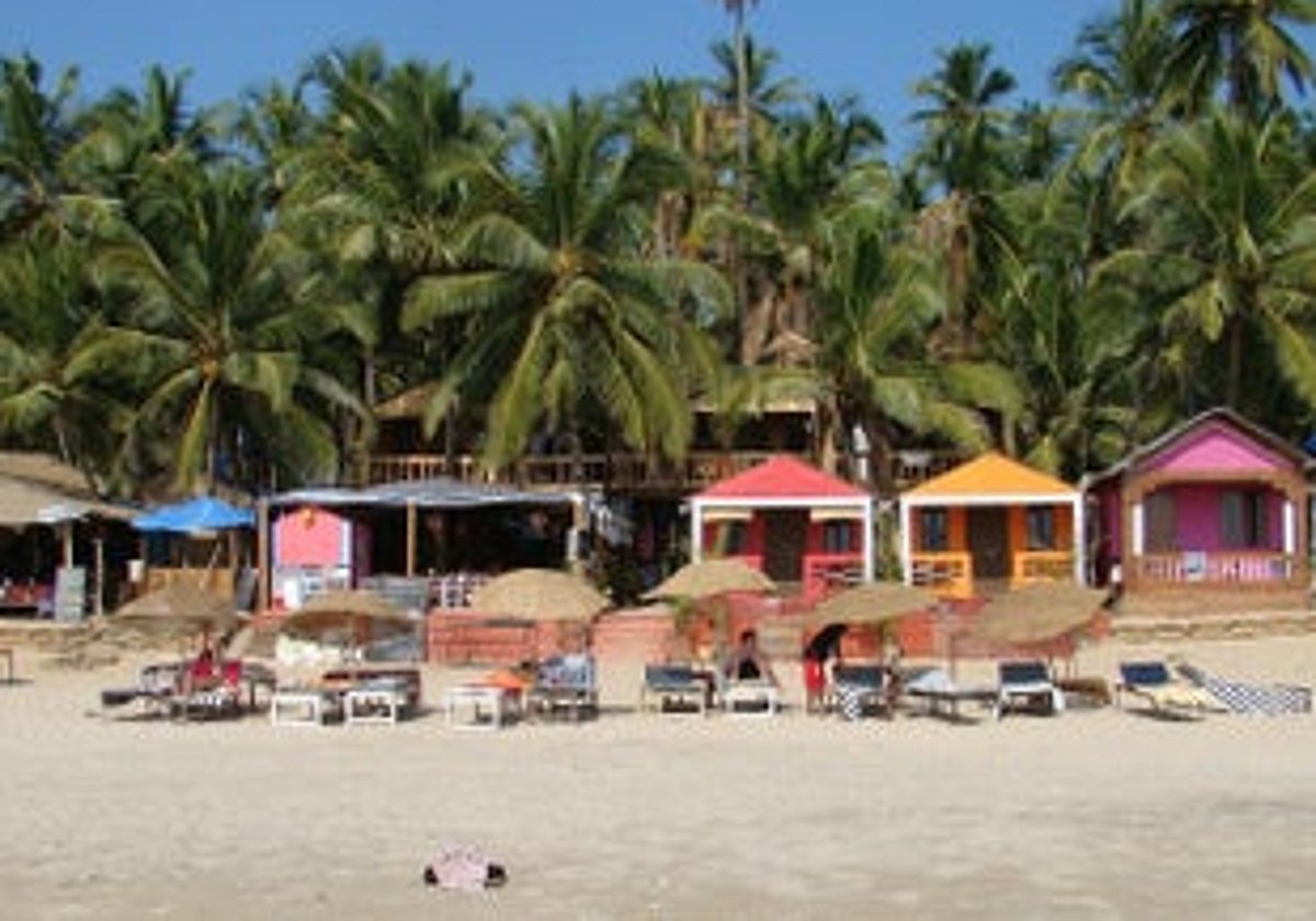 Shack operators get nod to retain  structures even during off season