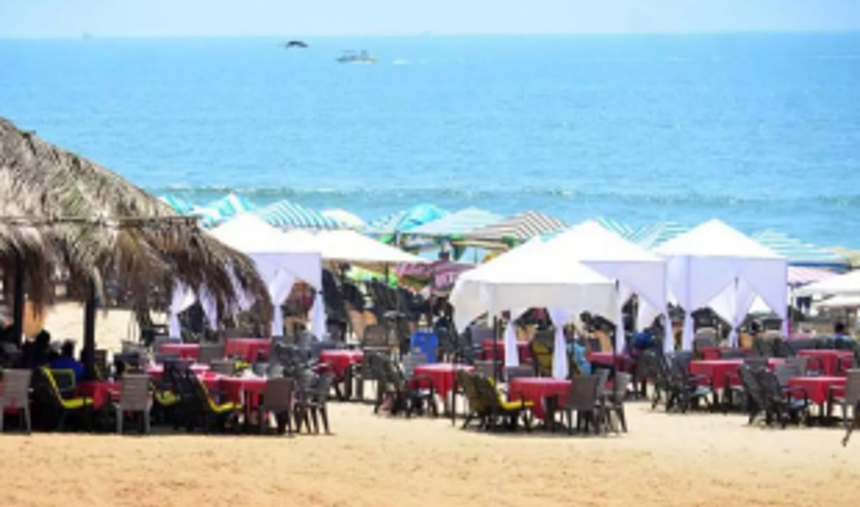 Shack owners spit fire  at Tourism Dept over  ‘model shack’ proposals