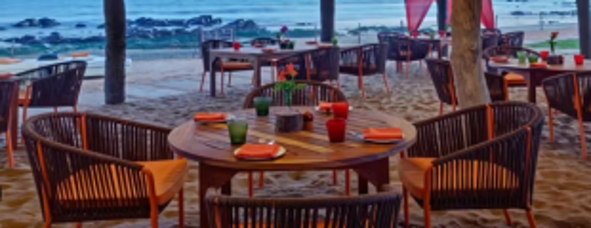 Shacks want permission to place dining tables on beach