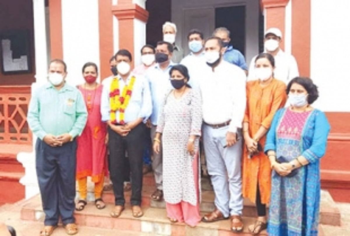 Shantaram wins PMC hot seat, loses BJP Ponda Mandal presidentship