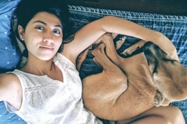 She lures with her food...and it's all Vegan!