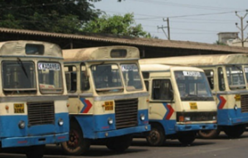 Shed at Sada bus stop  junction inspected
