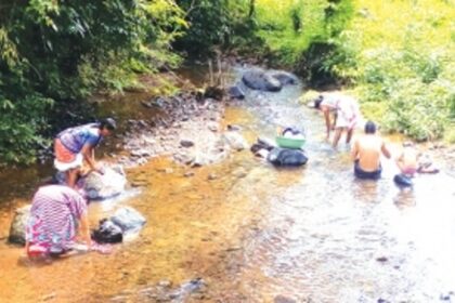 Shelpe water tests  positive for bacteria