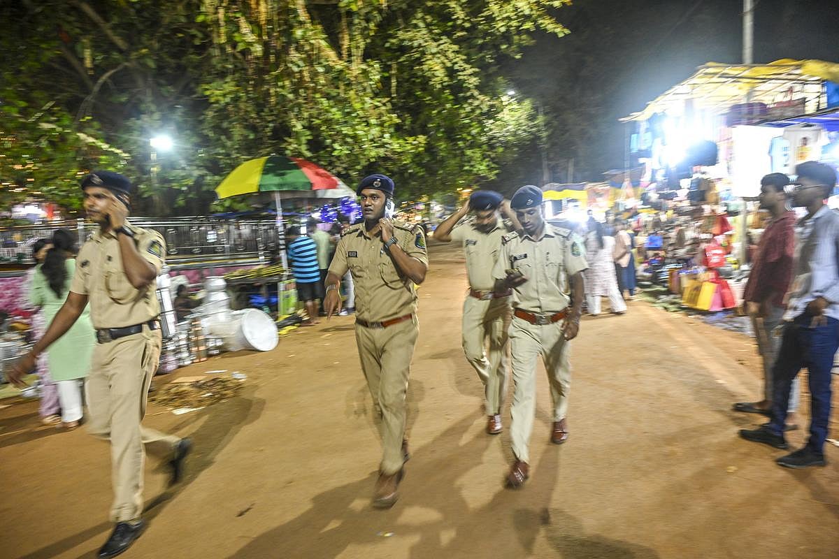 Shirgao stampede: 8 officials get show cause notices for failures