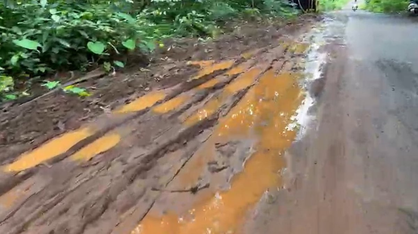 Shirvoi–Kevona Road Turns Hazardous Amid Massive Potholes and Neglect 1 Shirvoi–Kevona Road Turns Hazardous Amid Massive Potholes and Neglect