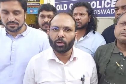 Shooting The Messenger: We Are Not Afraid, Says Kawthankar