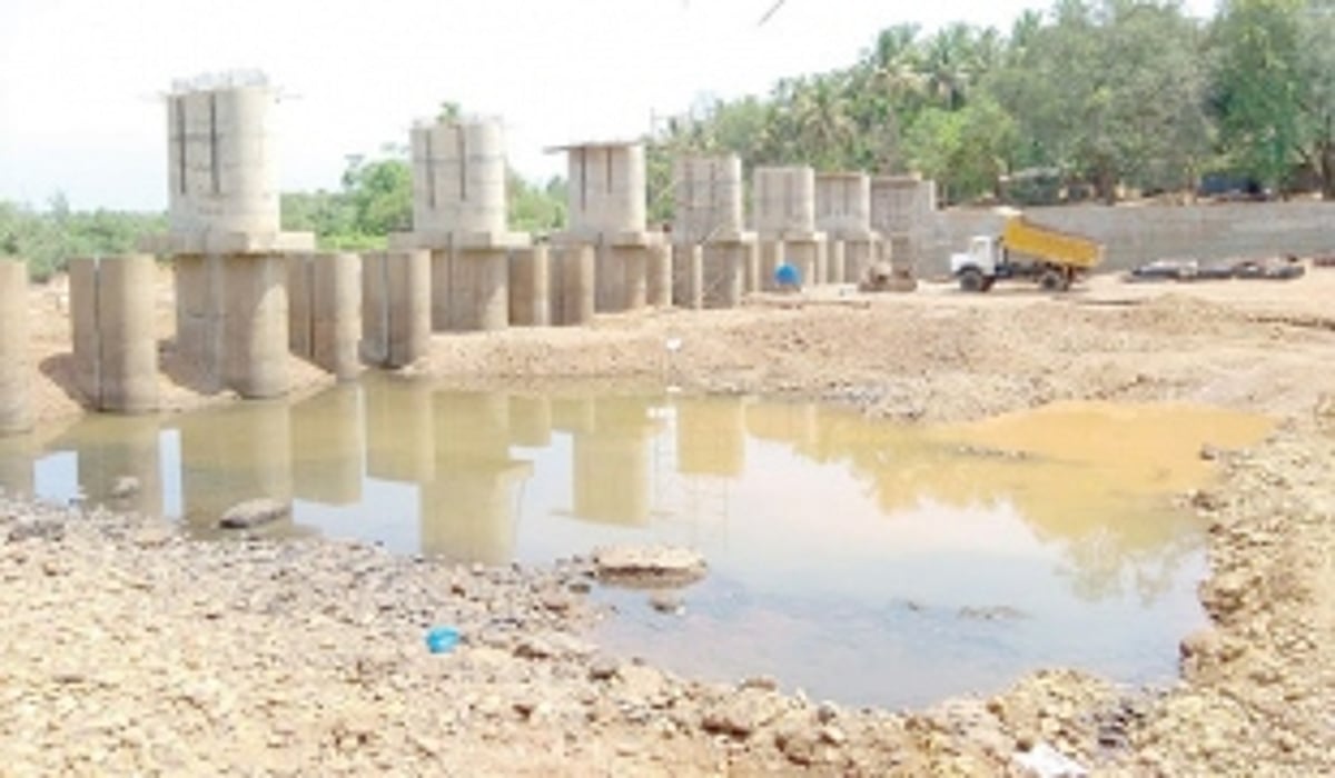 Shortage of labourers deprives Ambe-Dulai locals of footbridge